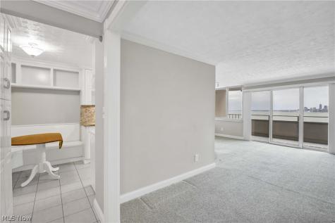 12900 Lake Avenue Lakewood OH 44107