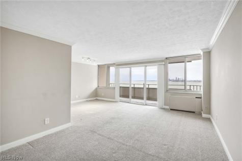 12900 Lake Avenue Lakewood OH 44107