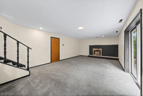 14741 Indian Creek Drive Middleburg Heights OH 44130