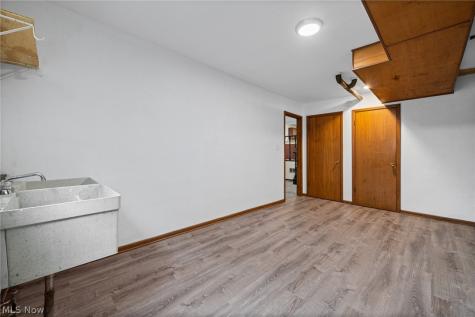 14741 Indian Creek Drive Middleburg Heights OH 44130