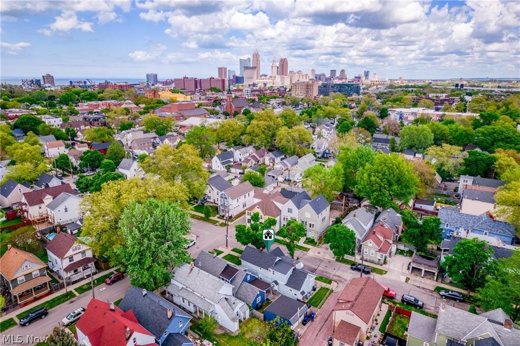 3301 Hancock Avenue Cleveland OH 44113