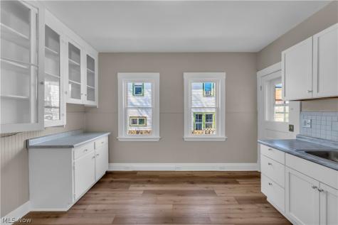 3921 W 21st Street Cleveland OH 44109