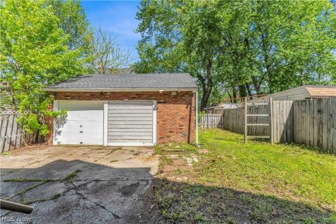 3921 W 21st Street Cleveland OH 44109