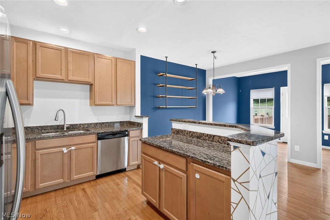 119 River Rock Way Berea OH 44017