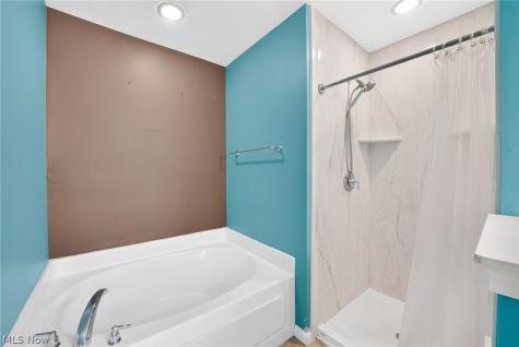 119 River Rock Way Berea OH 44017