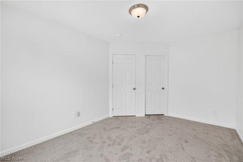 119 River Rock Way Berea OH 44017