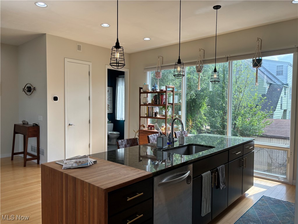 1901 E 119th Street Cleveland OH 44106