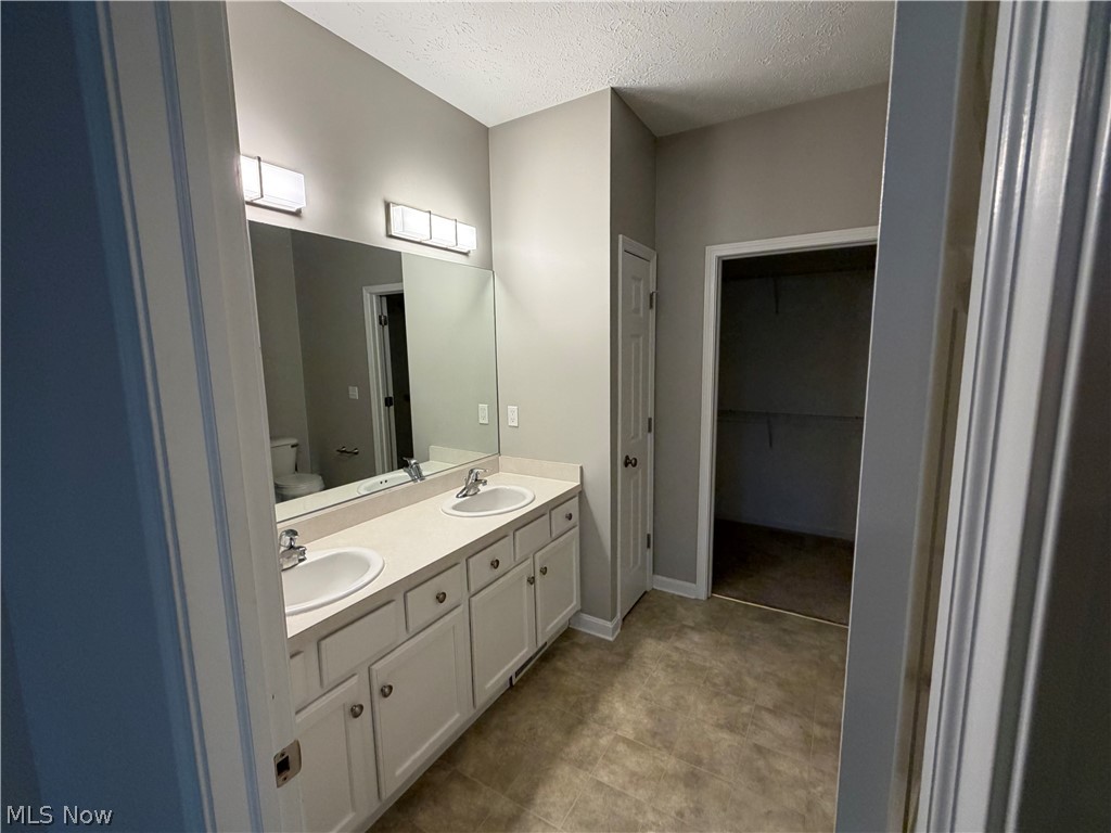 31995 Magnolia Lane Avon Lake OH 44012