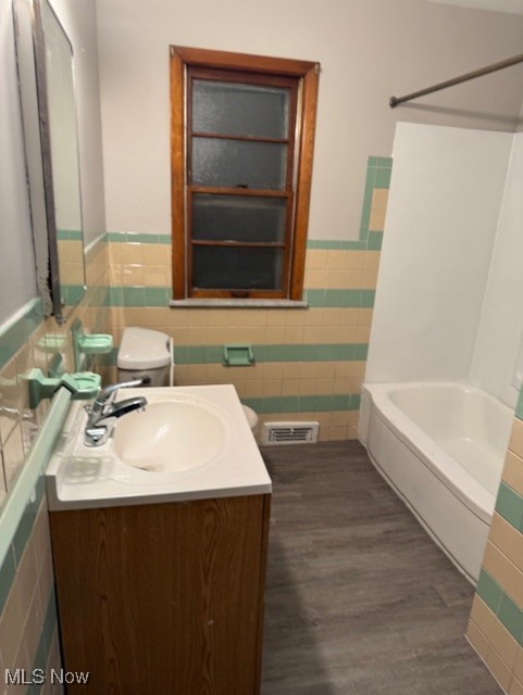 3718 Washington Boulevard University Heights OH 44118