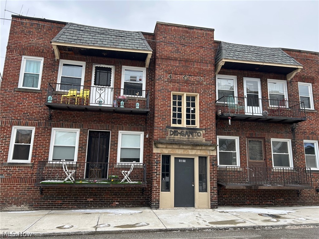 1311 W 69th Street Cleveland OH 44102