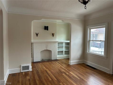 1311 W 69th Street Cleveland OH 44102