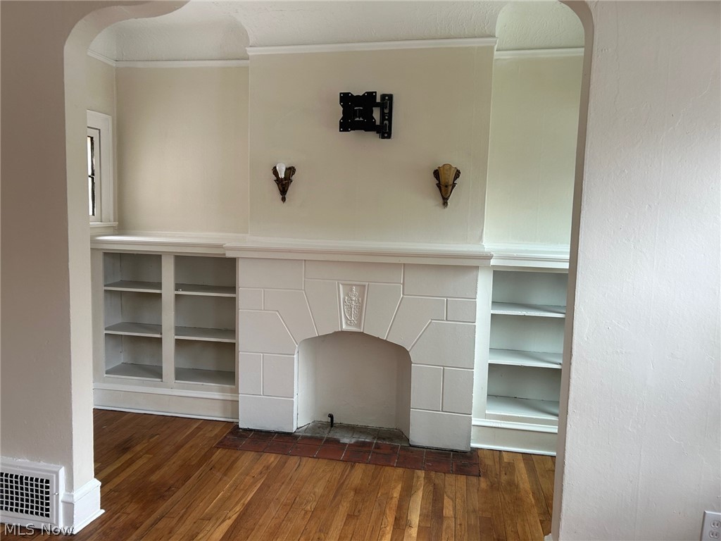 1311 W 69th Street Cleveland OH 44102