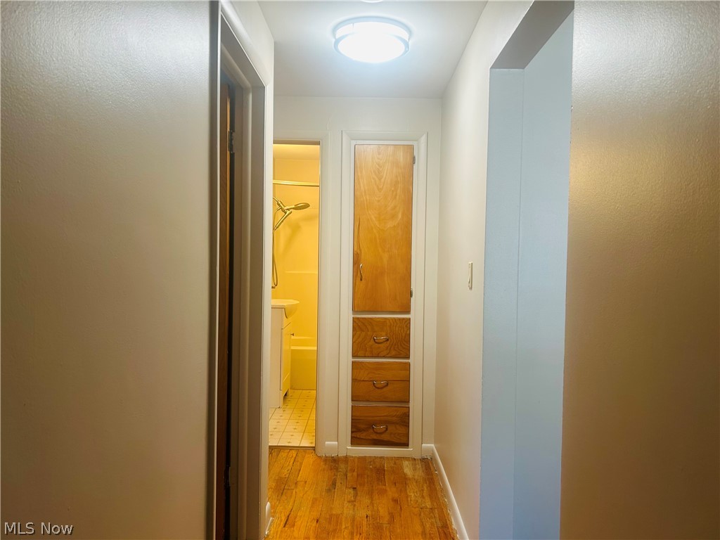 3370 W Bailey Road Cuyahoga Falls OH 44221