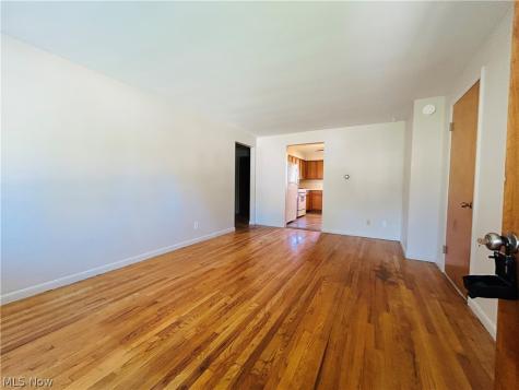 3370 W Bailey Road Cuyahoga Falls OH 44221