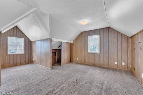 13702 Wainstead Avenue Cleveland OH 44111