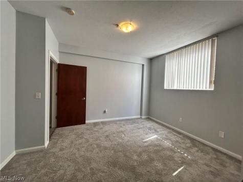 1237 Washington Avenue Cleveland OH 44113