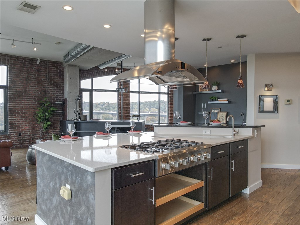 21 Furnace Street Akron OH 44308