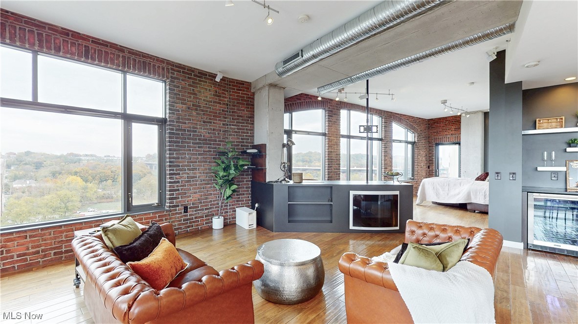 21 Furnace Street Akron OH 44308