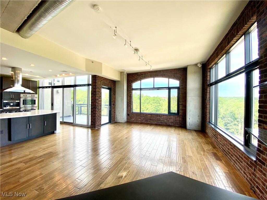 21 Furnace Street Akron OH 44308