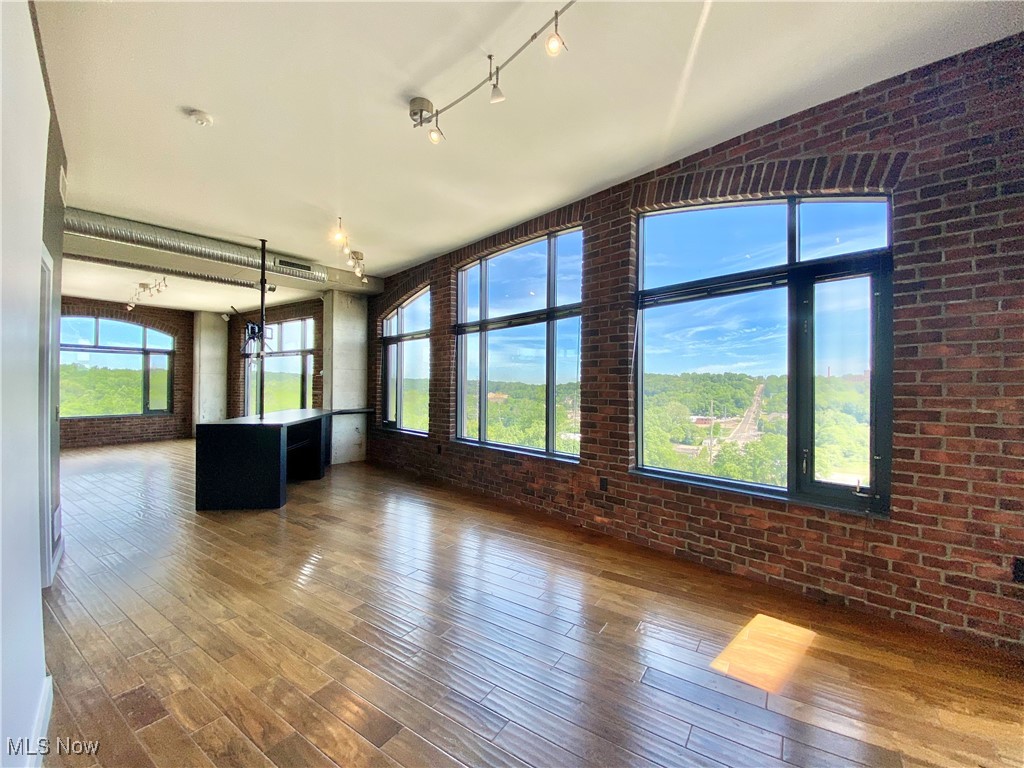 21 Furnace Street Akron OH 44308