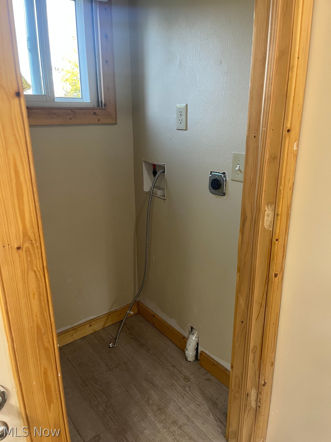 5519 Pearl Road Parma OH 44129
