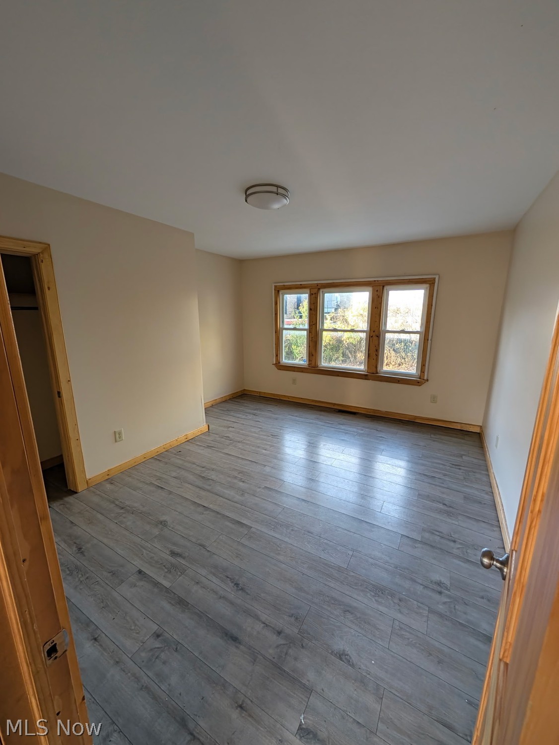5519 Pearl Road Parma OH 44129