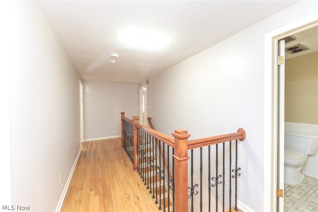 23721 Greenlawn Avenue Beachwood OH 44122