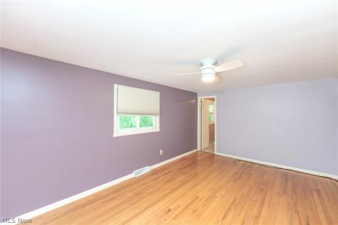 23721 Greenlawn Avenue Beachwood OH 44122