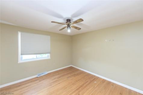 23721 Greenlawn Avenue Beachwood OH 44122