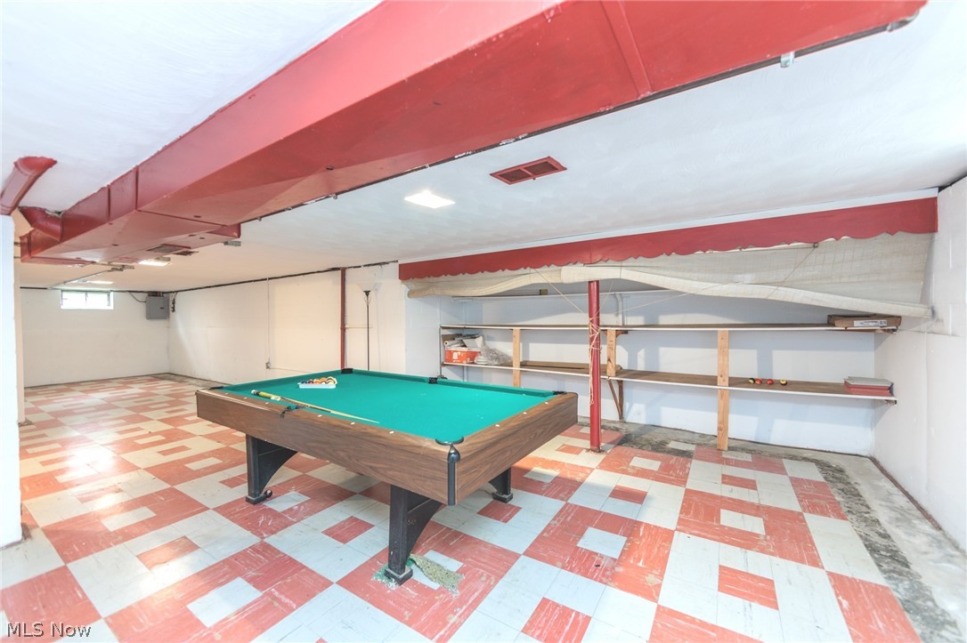 23721 Greenlawn Avenue Beachwood OH 44122