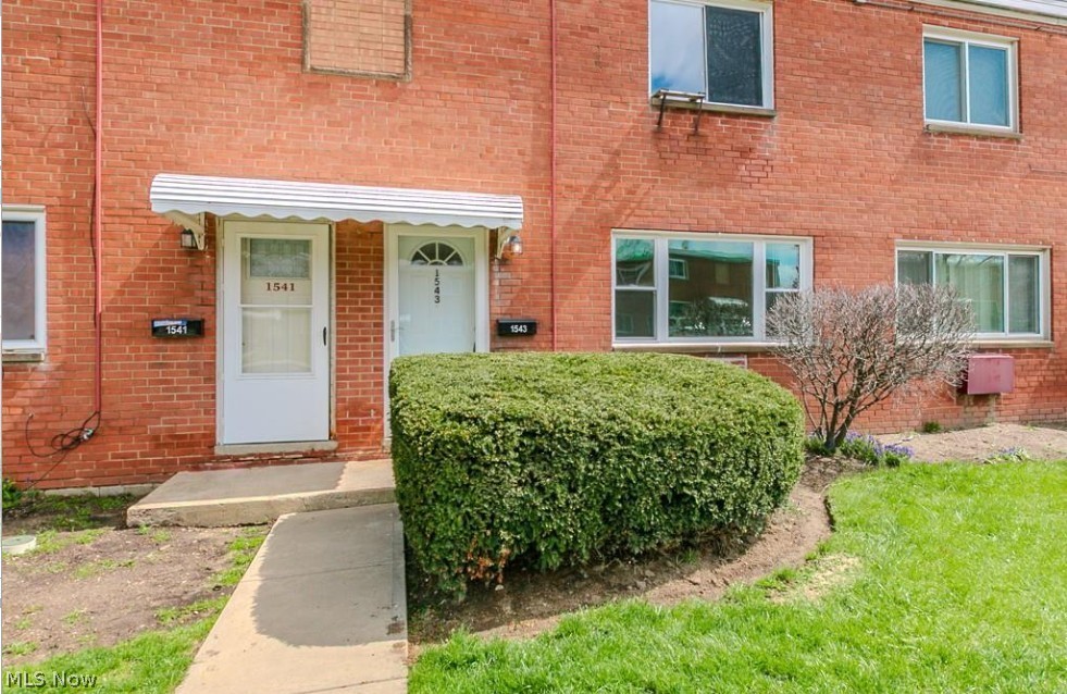 1543 Severn Lane Wickliffe OH 44092