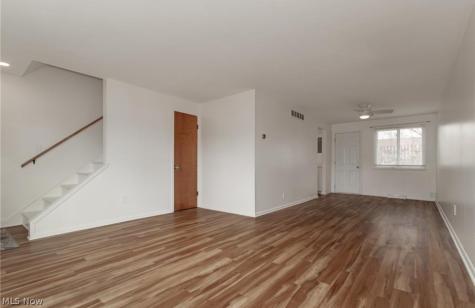 1543 Severn Lane Wickliffe OH 44092
