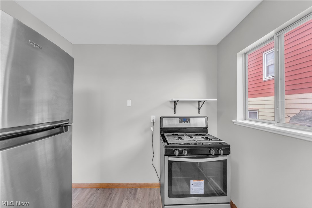 14152 Berwyn Avenue Cleveland OH 44111