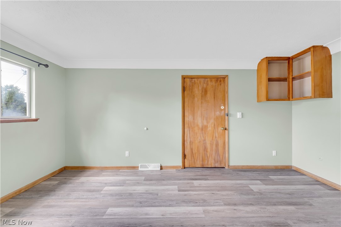 14152 Berwyn Avenue Cleveland OH 44111