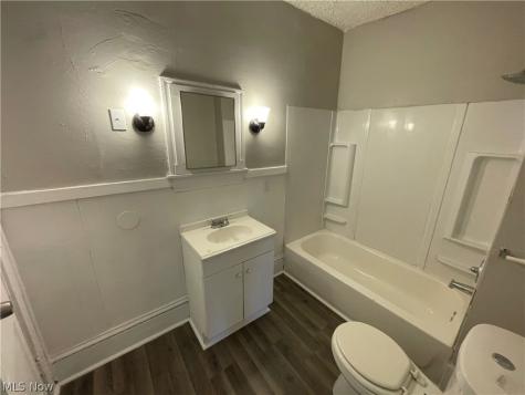 866 Beardsley Street Akron OH 44311