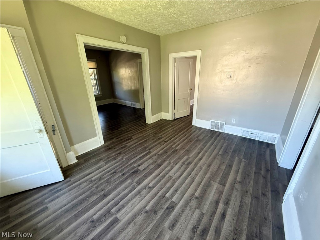 866 Beardsley Street Akron OH 44311