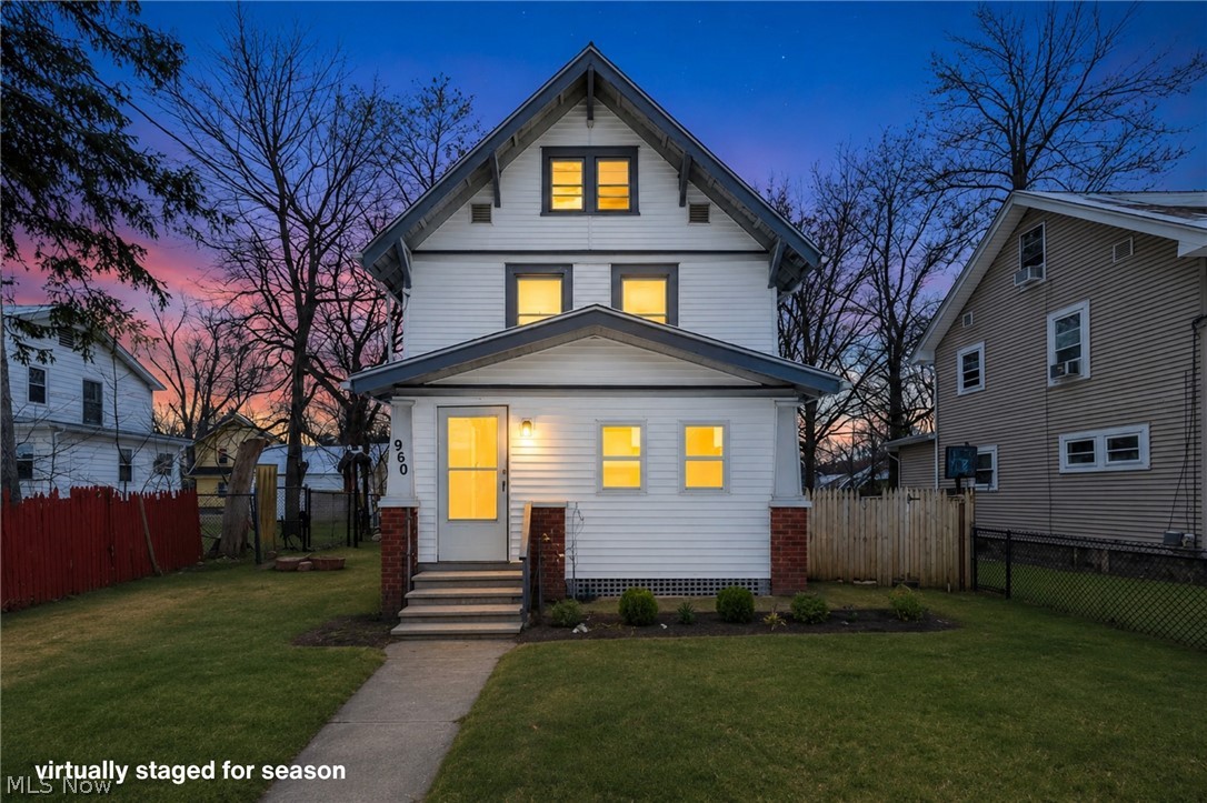 960 Whittier Avenue Akron OH 44320