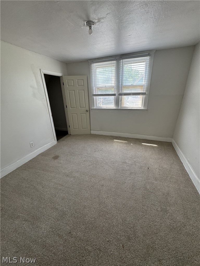 10209 Elwell Avenue Cleveland OH 44104