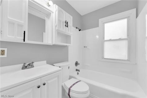 22501 Arms Avenue Euclid OH 44123