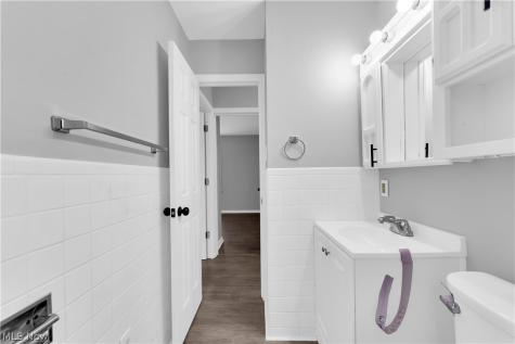 22501 Arms Avenue Euclid OH 44123
