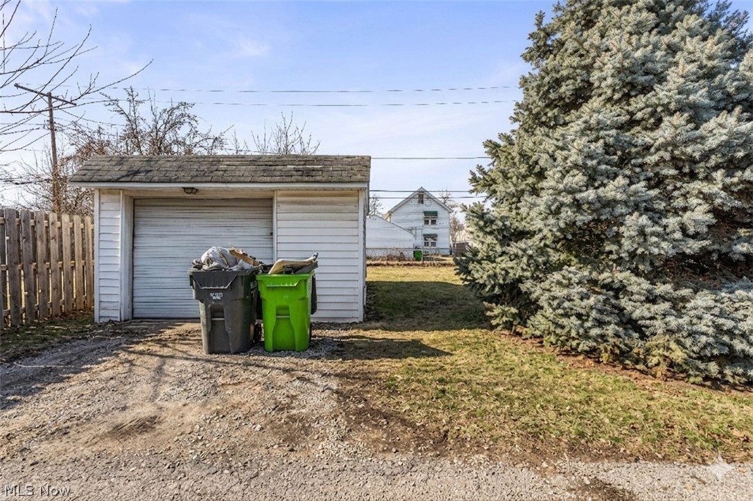 22501 Arms Avenue Euclid OH 44123
