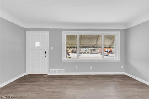 22501 Arms Avenue Euclid OH 44123