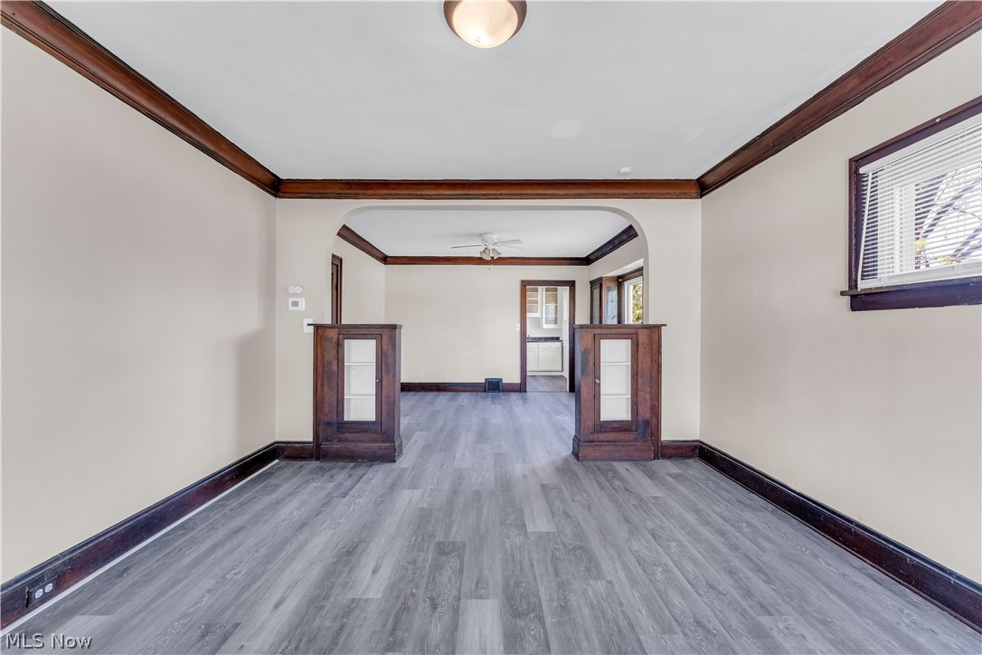 9404 Cardwell Avenue Cleveland OH 44105