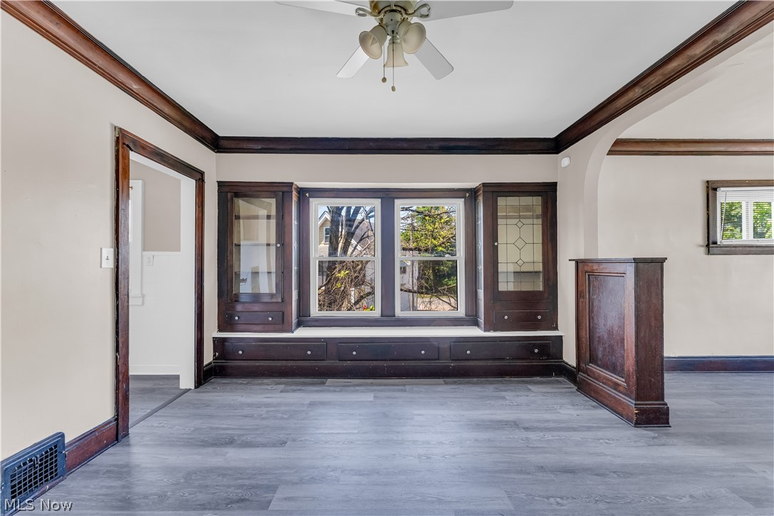 9404 Cardwell Avenue Cleveland OH 44105