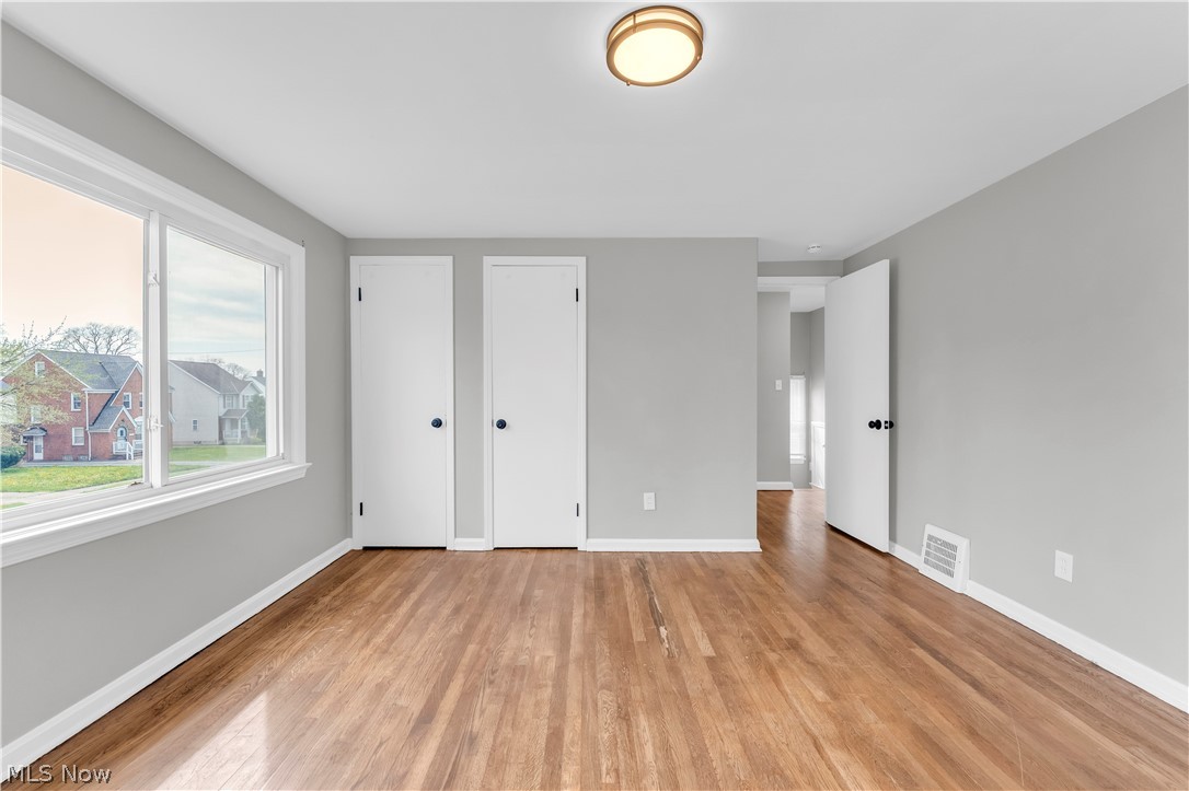 16705 Glendale Avenue Cleveland OH 44128