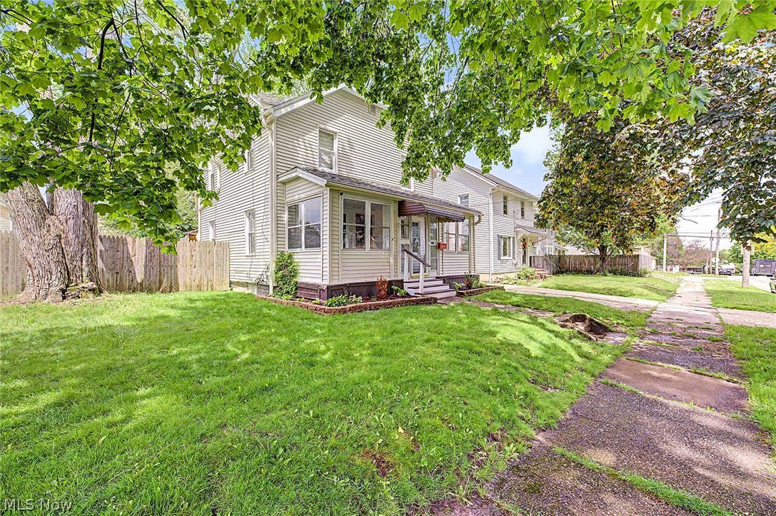 248 Malacca Street Akron OH 44305