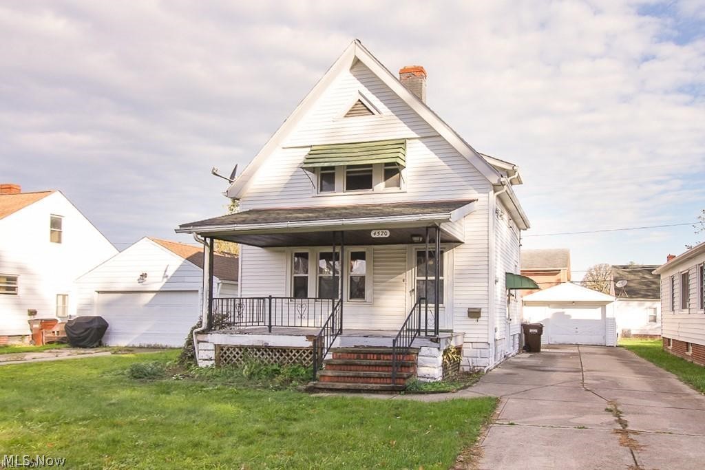 4520 Kenmore Avenue Parma OH 44134
