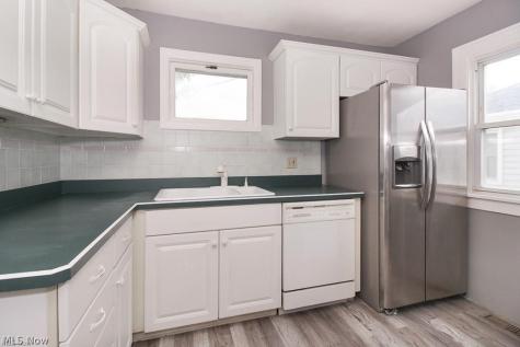 4520 Kenmore Avenue Parma OH 44134