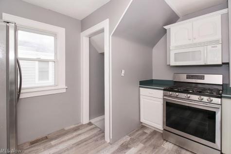 4520 Kenmore Avenue Parma OH 44134