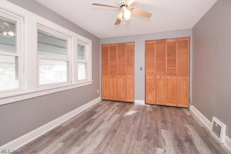 4520 Kenmore Avenue Parma OH 44134